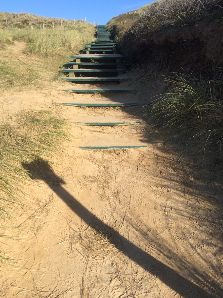 Sylt-Sonne-Sand-Dünen-Kliff-Glück-Himmel-Treppe-Weg